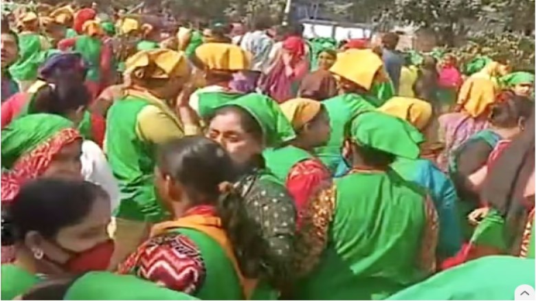 ভূমিকম্প | কুমিল্লায় হুড়োহুড়ি করে বের হতে গিয়ে পোশাক কারখানার ৮০ শ্রমিক আহত...