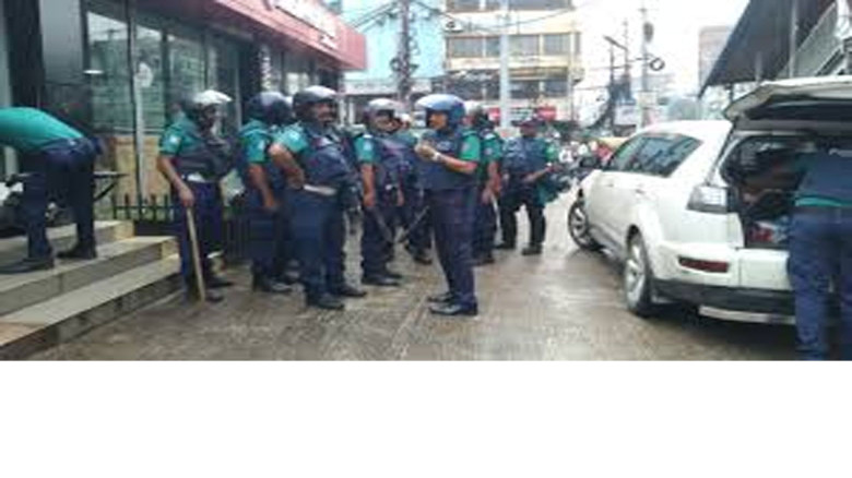 নিরাপত্তাহীনতার ছায়া: নিয়ন্ত্রণের বাইরে আইনশৃঙ্খলা, আতঙ্কে জ