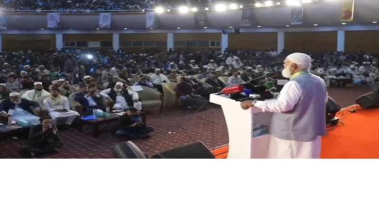 বেকার ভাতা নয়, প্রত্যেক যুবকের হাতে কাজ তুলে দেওয়াই লক্ষ্য: 