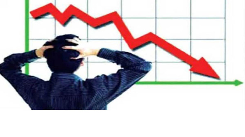 সংস্কারের ছোঁয়া নেই পুঁজিবাজারে, হতাশায় বিনিয়োগকারীরা