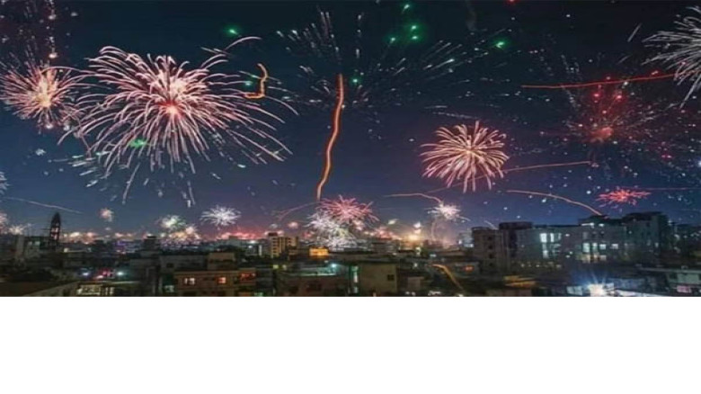 নিষেধাজ্ঞা অমান্য করে আতশবাজি-ফানুস, ঢাকার বিভিন্ন এলাকায় আগ