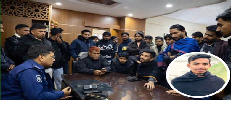 ‘আমরা থানা পুড়িয়েছি, এসআইকে জ্বালিয়ে দিয়েছি’—বৈষম্যবিরোধী ছা