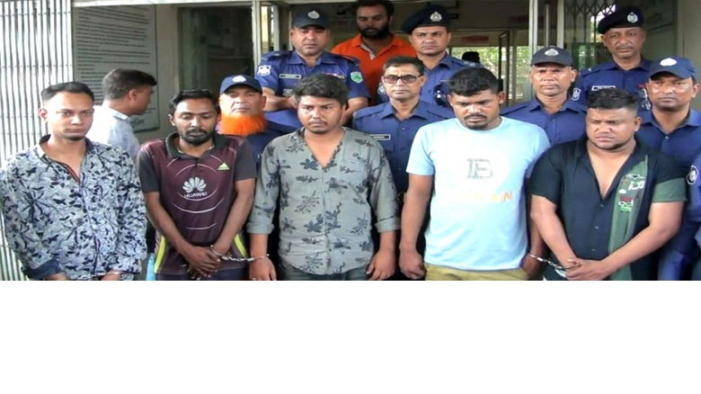 নাটোরে রাজনৈতিক বিরোধে কুপিয়ে জখম, আসামি ধরতে অভিযান