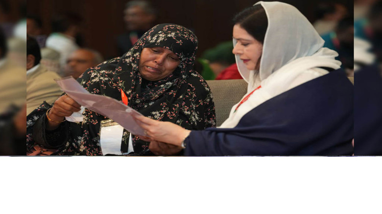 জুলাই শহীদের মায়ের দেখানো ছবিতে আবেগগ্রস্ত জুবাইদা রহমান