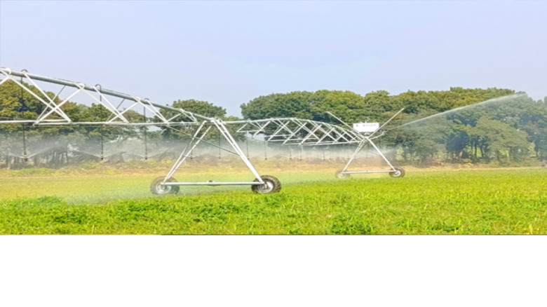 কৃষিতে নতুন দিগন্ত: চালু হলো সেন্টার পিভোট ইরিগেশন সিস্টেম
