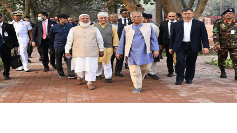 জুলাই গণ-অভ্যুত্থান স্মৃতি জাদুঘর পরিদর্শন করলেন প্রধান উপদে