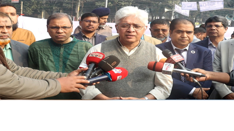 জুলাই সনদ বাস্তবায়নে গণভোট জরুরি: উপদেষ্টা আদিলুর রহমান খান