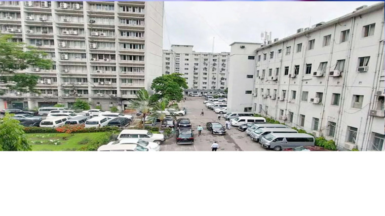 ‘হ্যাঁ–না’ ভোট নিয়ে সচিবালয়ে কৌতূহল ও দ্বিধা