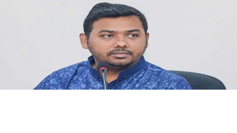 সারোয়ার তুষার: “আমজাদের গাদ্দারি বাংলাদেশ মনে রাখবে”