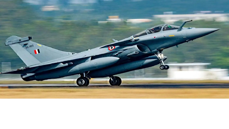 রাফাল যুদ্ধবিমান কেনায় ডিএসি’র সবুজ সংকেত