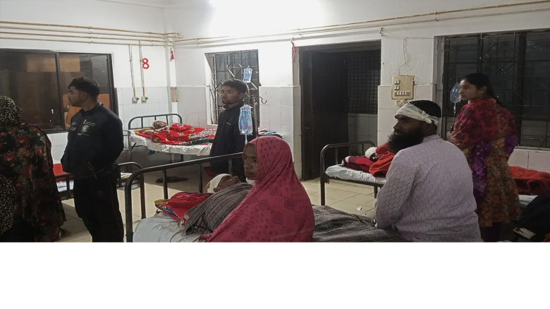 নড়াইল-২: দুই প্রার্থীর সমর্থকদের সংঘর্ষে নারীসহ ১৪ জন আহত