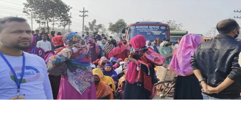 ভালুকায় শ্রমিকদের বিক্ষোভে ঢাকা-ময়মনসিংহ মহাসড়ক বন্ধ