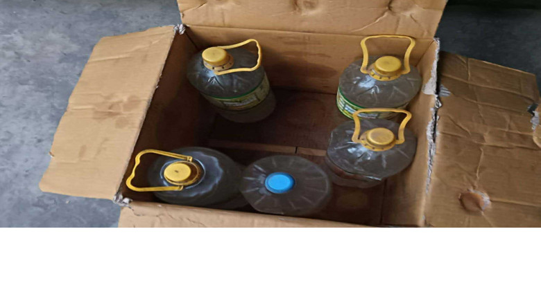 টিসিবির চালানে তেলের পরিবর্তে পানি, ফেরত পাঠানো হলো