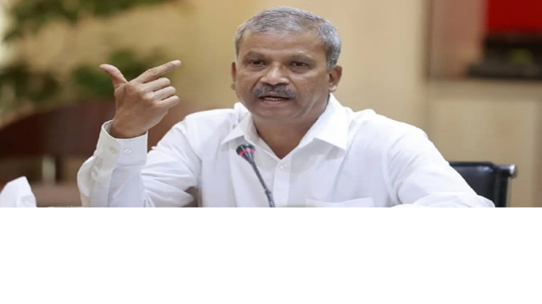 সরকারি বাসা ছাড়ার সময় স্মৃতিচারণে আসিফ নজরুল