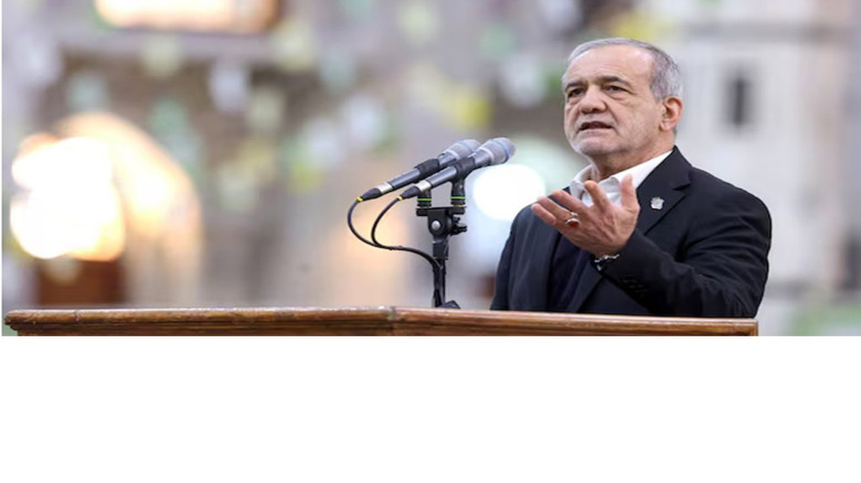 মার্কিন চাপের মুখেও মাথা নত নয়: ইরানের প্রেসিডেন্ট