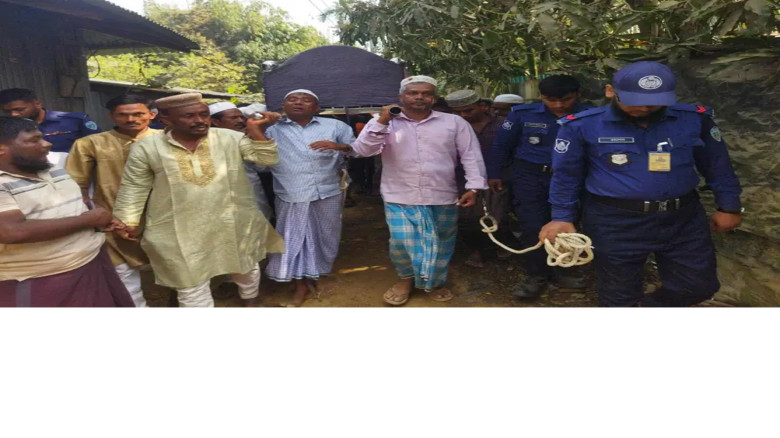 কক্সবাজারে প্যারোলে মুক্ত দুই ভাই অংশ নিলেন মায়ের জানাজায়