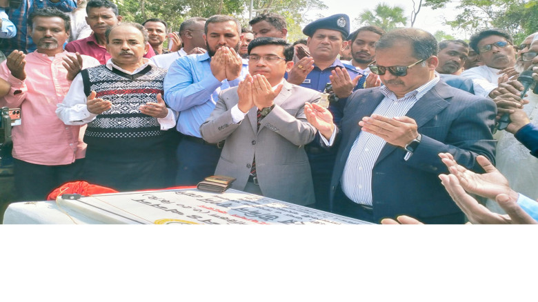 তথ্যমন্ত্রী স্বপন ঘোষণা করলেন ২০ হাজার কিমি খাল খনন প্রকল্প