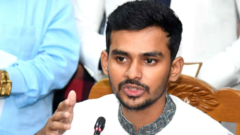 ঢাকা দক্ষিণে মেয়র পদে এনসিপির সম্ভাব্য মুখ আসিফ মাহমুদ