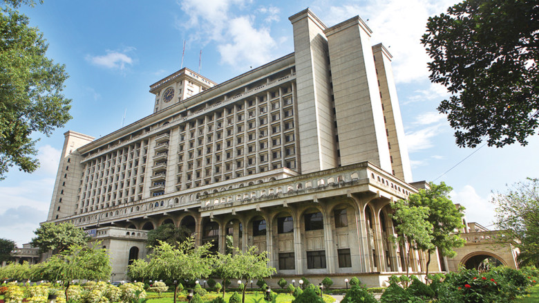 ঢাকা দক্ষিণের মেয়র পদে লড়বেন প্রতিমন্ত্রী ইশরাক হোসেন