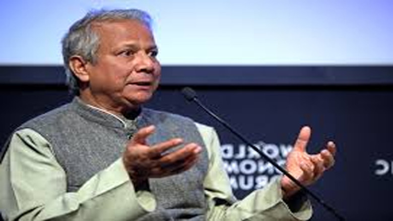 চার অভিযোগে ড. ইউনূস ও উপদেষ্টাদের বিরুদ্ধে মামলার ঘোষণা ঢাব