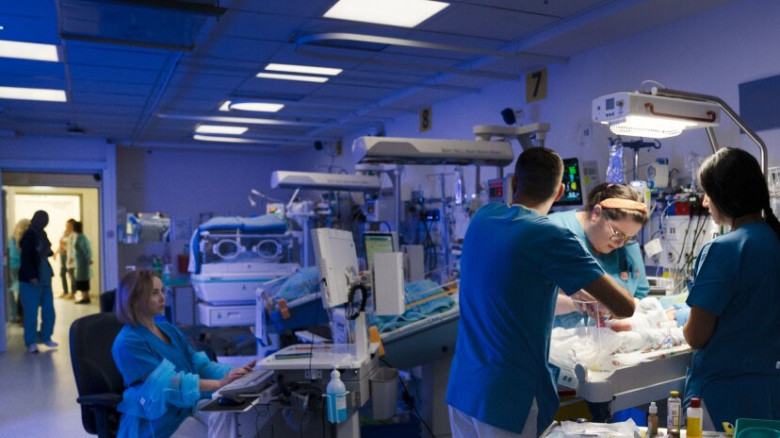 ইসরায়েলে হাসপাতালের কার্যক্রম মাটির নিচে স্থানান্তর