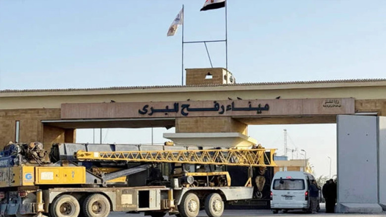 ইরান ইস্যুতে নিরাপত্তা অজুহাত, গাজার সব সীমান্ত পথ বন্ধ করল 