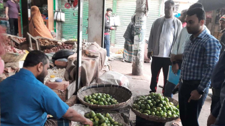 মূল্যতালিকা না থাকায় ব্যবসায়ীর জরিমানা