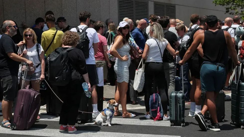 যুদ্ধ পরিস্থিতিতে ১৪ দেশ ত্যাগে মার্কিন পররাষ্ট্র দপ্তরের বা