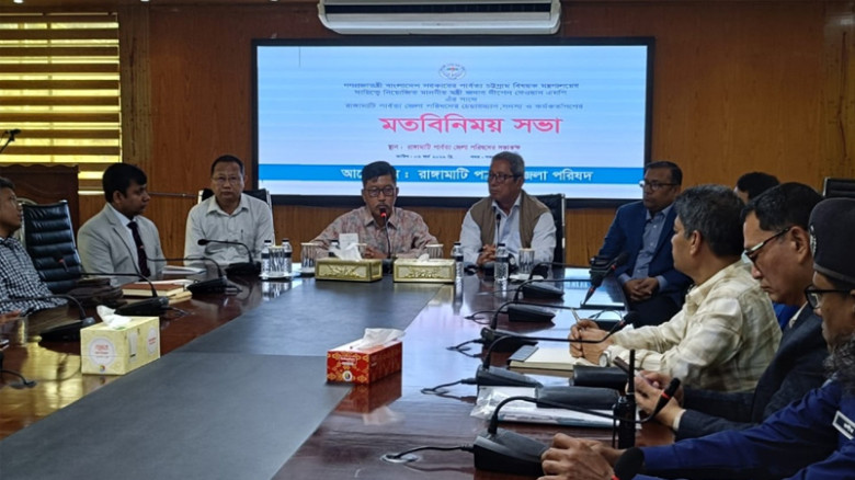 পাহাড়ের প্রকৃতি রক্ষায় কঠোর অবস্থান পার্বত্যমন্ত্রীর