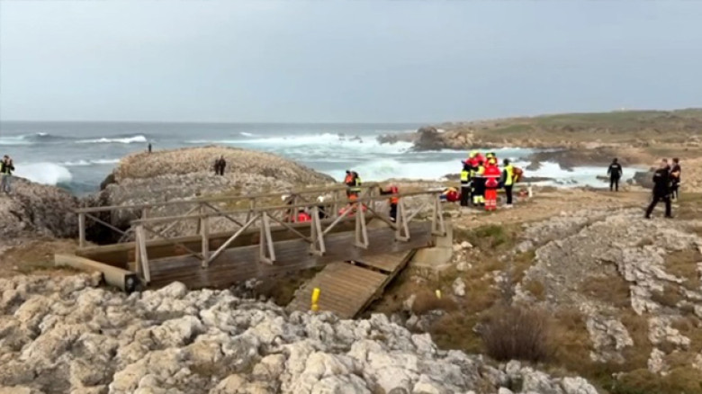স্পেনে সমুদ্রসৈকতের দুর্ঘটনায় পাঁচজনের মৃত্যু