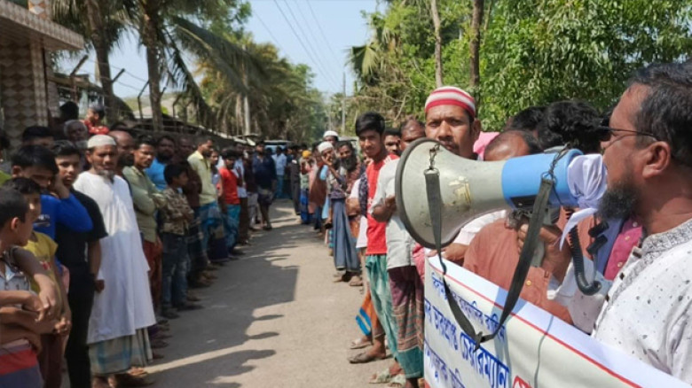 পাথরঘাটায় নারী ও শিশুর সঙ্গে বর্বর নির্যাতন, স্বতঃপ্রণোদিত ম