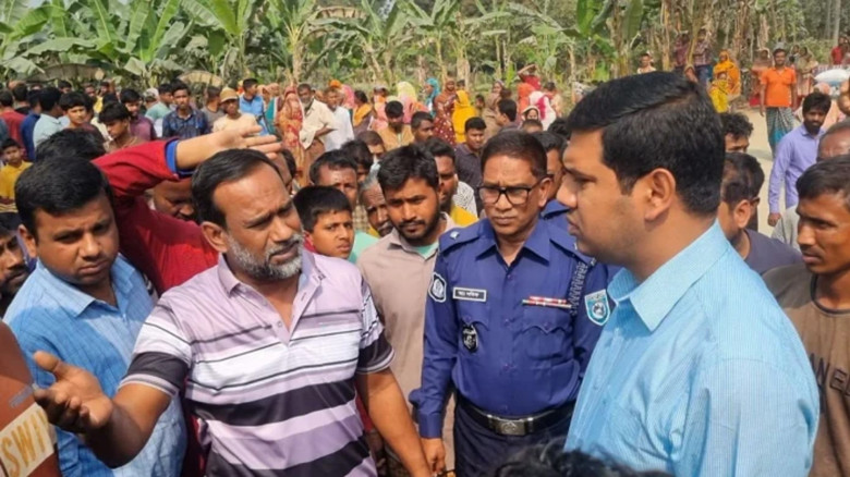 ফুলবাড়ীতে ট্রাক্টর দুর্ঘটনায় চালকের প্রাণহানি