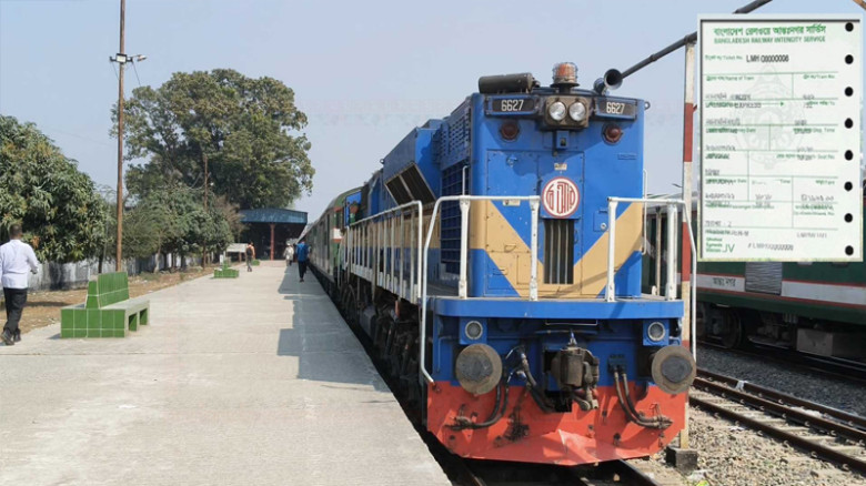 ট্রেনে ঈদযাত্রা: আজ মিলছে ১৭ মার্চের অগ্রিম টিকিট