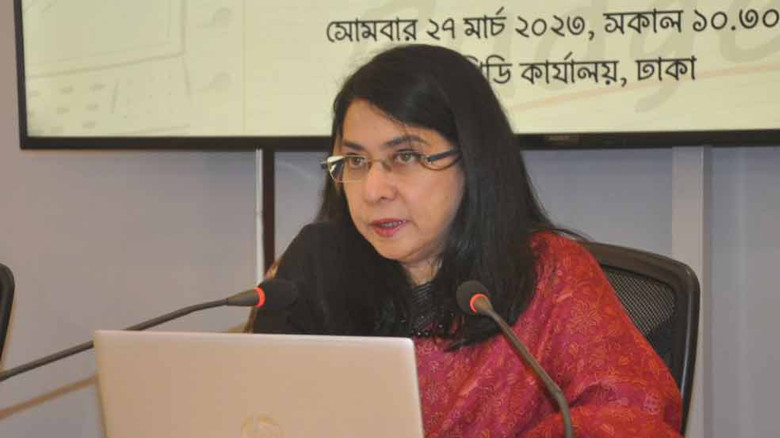 অর্থনীতি চাঙা রাখতে ব্যবসায়ীদের আস্থা ফিরিয়ে আনার আহ্বান