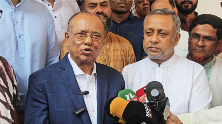 পরিবেশ রক্ষায় দায়ীদের জবাবদিহি নিশ্চিত করা হবে: মন্ত্রী