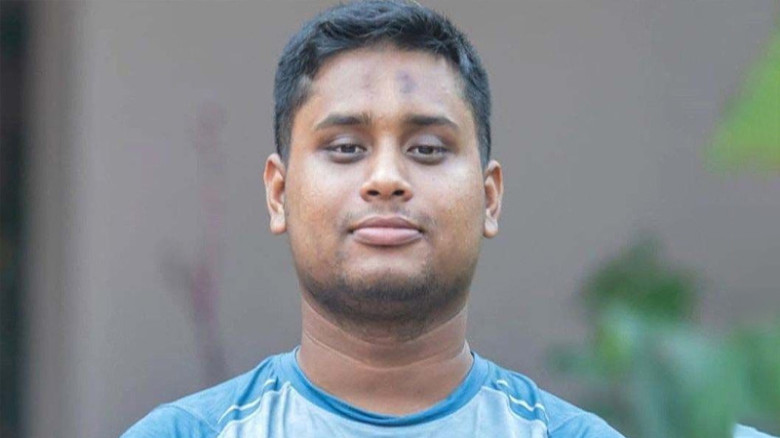 ‘নিজের থেকে বেশি শিক্ষিত মেয়েকে বিয়ে করুন’—হাসনাত আবদুল্লাহ