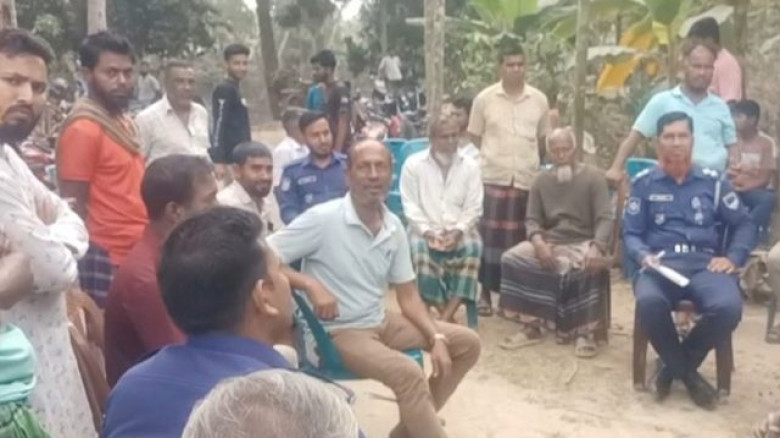 নড়াইলে ছাগল বাঁচাতে গিয়ে ট্রেনে কাটা পড়ে কৃষকের মৃত্যু