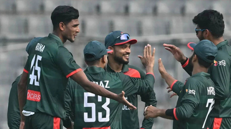 টস জিতে বোলিংয়ে বাংলাদেশ, সিরিজ নিশ্চিতের লক্ষ্য