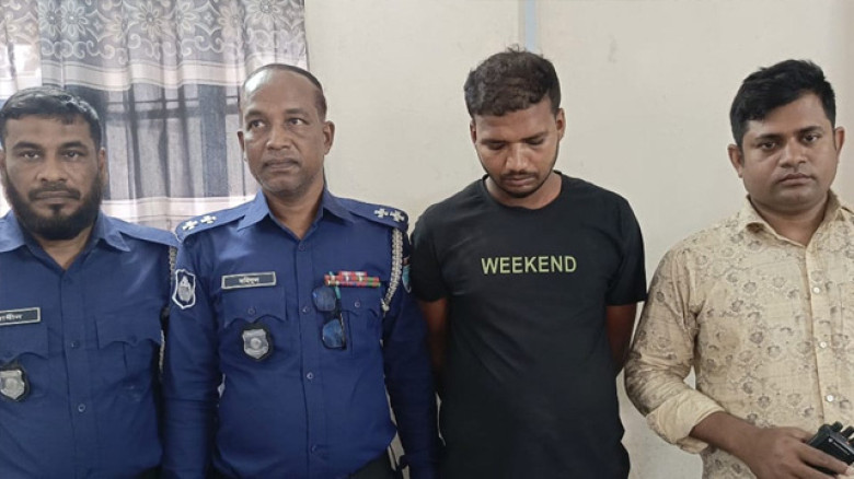 ডিবি পুলিশের পরিচয়ে চাঁদাবাজি, ইয়াবাসহ আটক যুবক