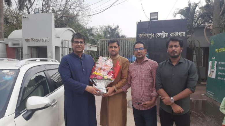 জামিনের পর কাশিমপুর কারাগার থেকে মুক্তি আনিস আলমগীরের