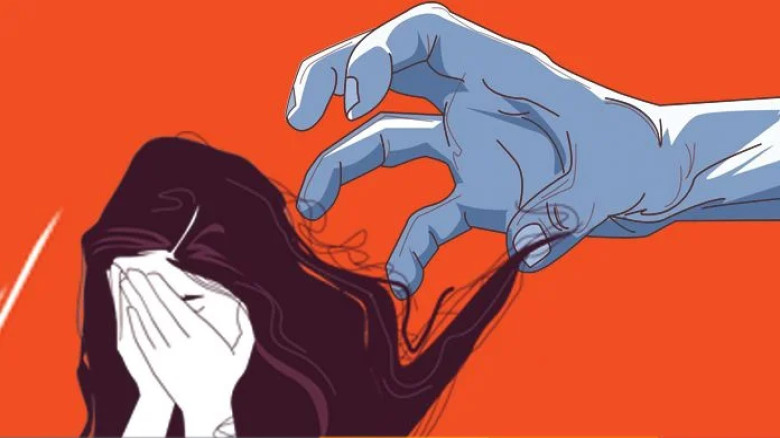 কুপ্রস্তাবে রাজি না হওয়ায় কিশোরীকে পুড়িয়ে হত্যার অভিযোগ