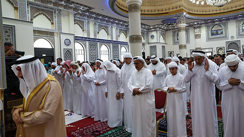 মধ্যপ্রাচ্যের বিভিন্ন দেশে আজ উদ্‌যাপিত হচ্ছে পবিত্র ঈদুল ফি