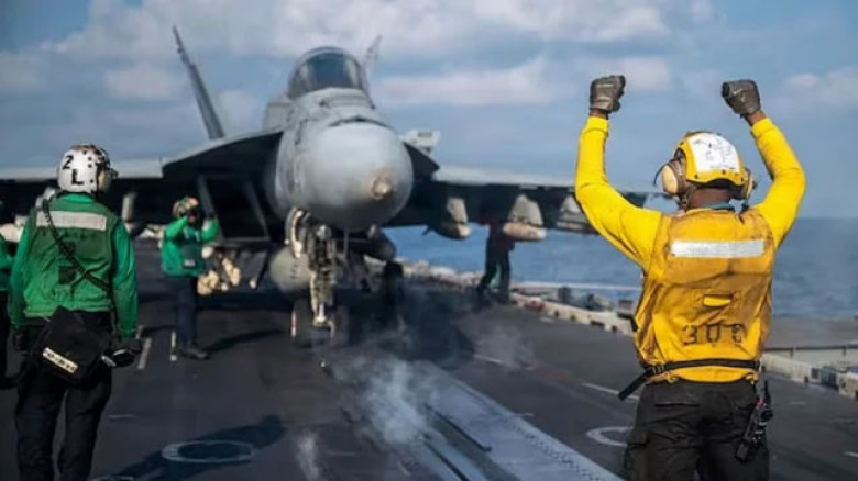 ইরান সংঘাতের প্রেক্ষাপটে মধ্যপ্রাচ্যে নতুন করে সেনা মোতায়েনে