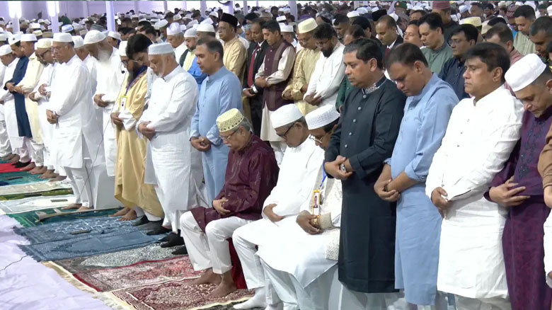 জাতীয় ঈদগাহে একসঙ্গে রাষ্ট্রপতি ও প্রধানমন্ত্রীর ঈদের নামাজ,
