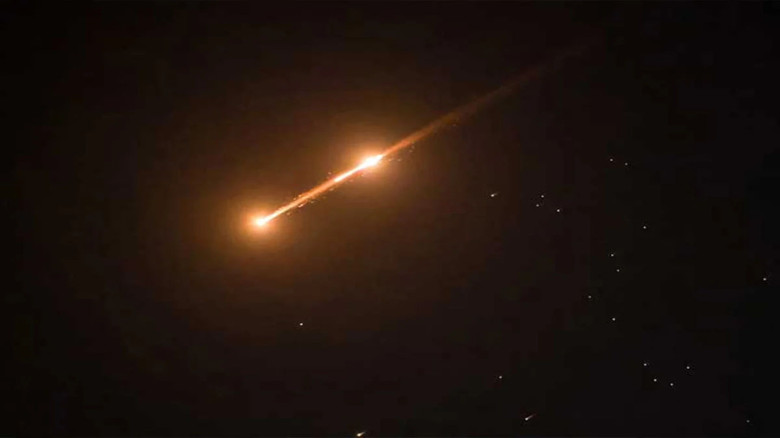 ইরান থেকে নতুন ক্ষেপণাস্ত্র হামলা, ইসরায়েলজুড়ে সতর্কতা