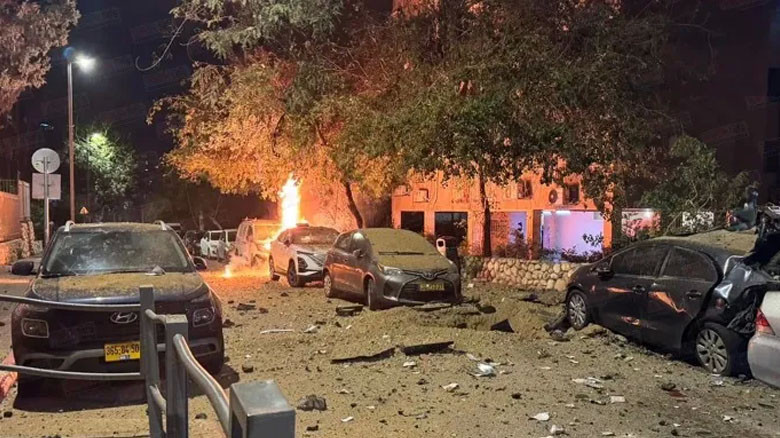 ইরানি হামলার তীব্রতা বাড়ছে, চীন ইসরায়েল থেকে নাগরিকদের দ্রুত