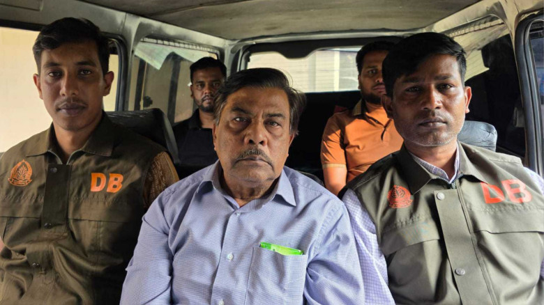 বগুড়া-২ আসনের সাবেক এমপি ডিবির হাতে গ্রেপ্তার