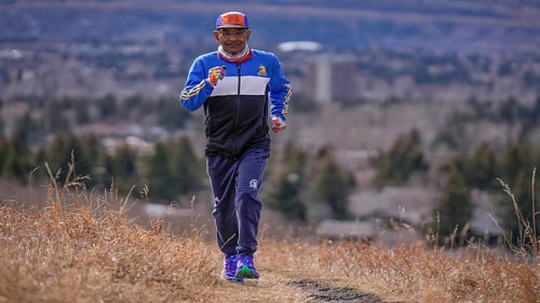 এভারেস্ট থেকে অ্যান্টার্কটিকা—বিশ্বজুড়ে দৌড়ে বিস্ময় তপনতোষ চ