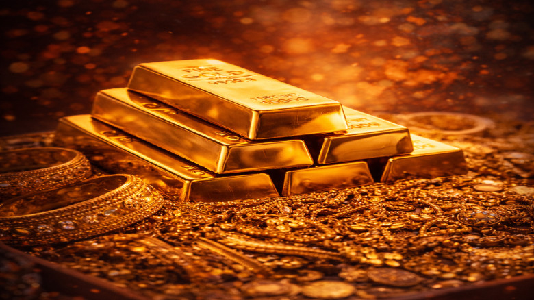 আবারও বাড়ল সোনার দাম, নতুন রেকর্ড