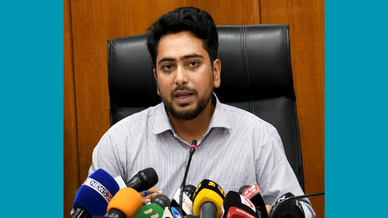 রাজনৈতিক ঐক্য ছাড়া সামনে সংকটে পড়বে সরকার: নাহিদ